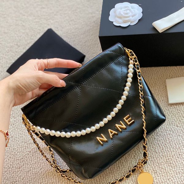 designer channelity bags for women black handbag leather chain slant shoulder clutch totes bag cc double letters solid hasp waist square str
designer channelity bags for women black handbag leather chain slant shoulder clutch totes bag cc double letters solid hasp waist square str