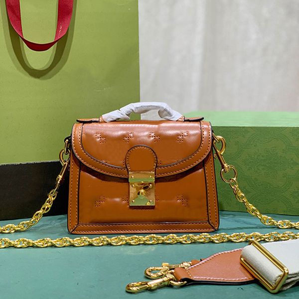 leather small chain handbag women crossbody bag messenger bags handbag purse embossed letter removable two shoulder straps magnetic clasp
leather small chain handbag women crossbody bag messenger bags handbag purse embossed letter removable two shoulder straps magnetic clasp