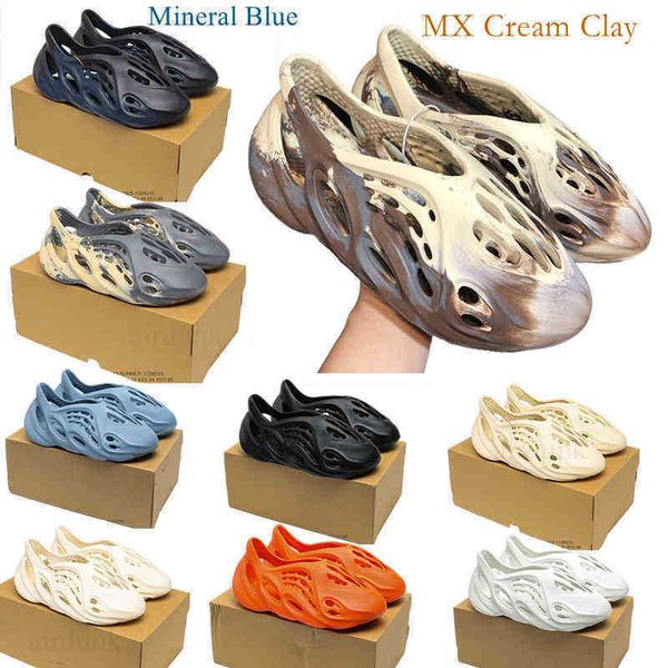 yeesys foam runner slippers kany yeesyss slides west sandal rubber summer desert mineral blue moon gray triple bone cream clay mxt grey, Black
yeesys foam runner slippers kany yeesyss slides west sandal rubber summer desert mineral blue moon gray triple bone cream clay mxt grey, Black