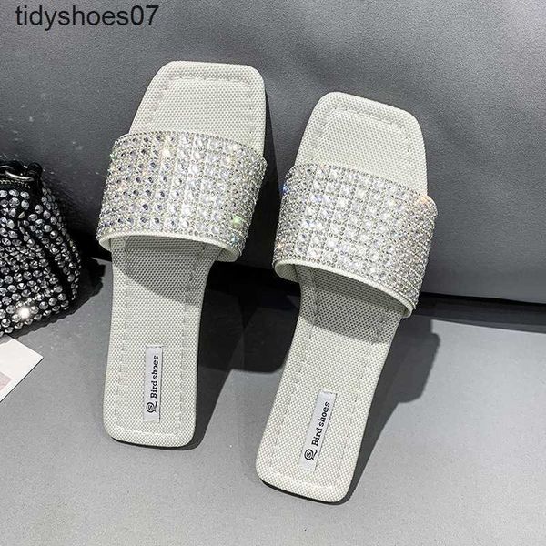 2022 designer summer new aw king fashion same open toe rhinestone flat bottom flip flops women wear square head large slippers women, Black
2022 designer summer new aw king fashion same open toe rhinestone flat bottom flip flops women wear square head large slippers women, Black