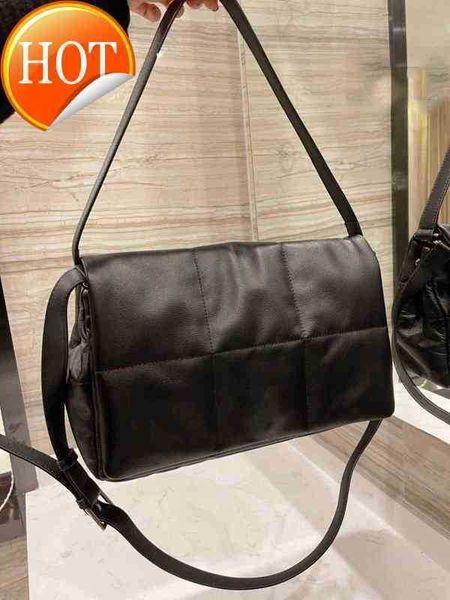 designer luxury women the tote bag fashion versatile handbags shoulder crossbody bags purse telfars totes large capacity saddle wallets 7a z
designer luxury women the tote bag fashion versatile handbags shoulder crossbody bags purse telfars totes large capacity saddle wallets 7a z