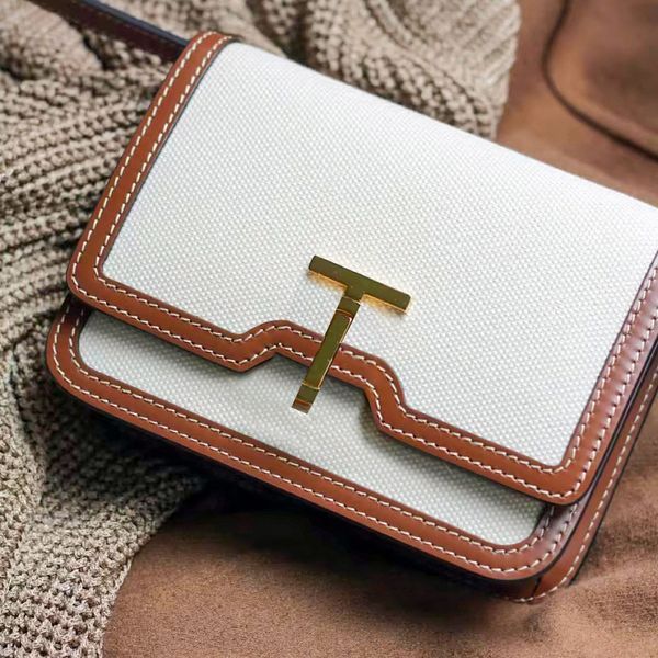luxury designer bag brand tb lock tote shoulder small genuine leather clutch classic embossing women men wallet messenger crossbody sling st
luxury designer bag brand tb lock tote shoulder small genuine leather clutch classic embossing women men wallet messenger crossbody sling st