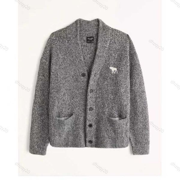 aber sweater designer knitted cardigan embroidery logo v neck jacket couple cotton warm coat casual shirt sweatshirt, White;black
aber sweater designer knitted cardigan embroidery logo v neck jacket couple cotton warm coat casual shirt sweatshirt, White;black
