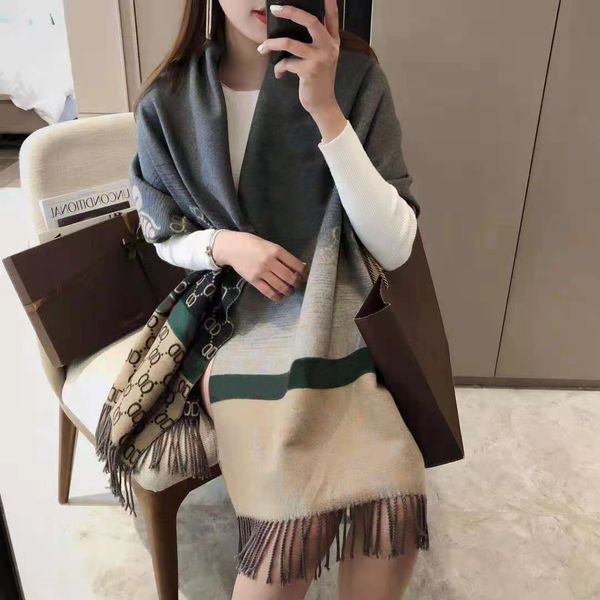 Scarf Designer Cashmere Hijab 2022 for Autumn/winter Women to Thicken and Keep Warm Versatile New Scarf
Scarf Designer Cashmere Hijab 2022 for Autumn/winter Women to Thicken and Keep Warm Versatile New Scarf