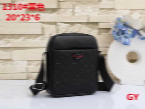 fashion mens shoulder messenger bag mono embossed shadow soft luxurys designer handbags man crossbody bags leather coin purse wallet boys gi
fashion mens shoulder messenger bag mono embossed shadow soft luxurys designer handbags man crossbody bags leather coin purse wallet boys gi