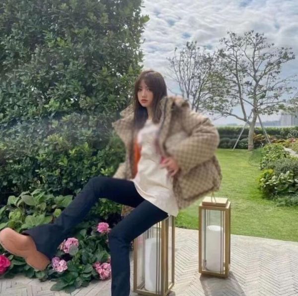 women's down jacket parkas luxury streetwear zipper straight padded oversize long puffer coat women clothing, Black
women's down jacket parkas luxury streetwear zipper straight padded oversize long puffer coat women clothing, Black