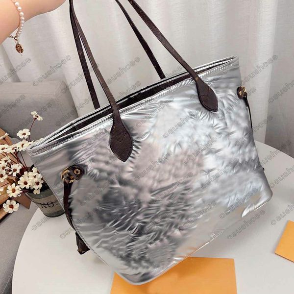 22ss winter never mm silver econyl bag totes onthego women luxurys designers bag ladies pillow crossbody handbag on the go shoulder bags m44
22ss winter never mm silver econyl bag totes onthego women luxurys designers bag ladies pillow crossbody handbag on the go shoulder bags m44