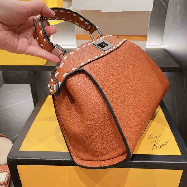 shoulder bags women blue brown handbag designers fashion leather designer handbags tote brand messenger vintage bag designer-handbags purses
shoulder bags women blue brown handbag designers fashion leather designer handbags tote brand messenger vintage bag designer-handbags purses