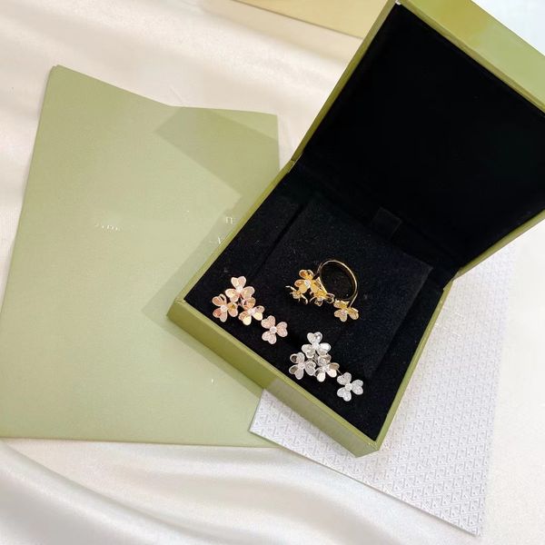 luxury cluster rings socrate designer s925 sterling silver three leaf clover flowers charm open finger accessories with box, Golden;silver
luxury cluster rings socrate designer s925 sterling silver three leaf clover flowers charm open finger accessories with box, Golden;silver