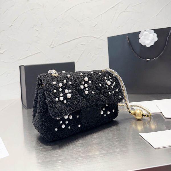 women fashion lamb wool classic flap shoulder bag large capacity retro quilted designer handbags crossbody luxury bags multi pochettes clutc
women fashion lamb wool classic flap shoulder bag large capacity retro quilted designer handbags crossbody luxury bags multi pochettes clutc