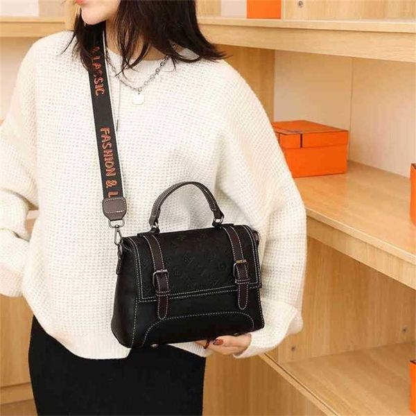 60% off 2023 designer bag zjgy postman autumn winter women's versatile foreign style single net red atmosphere messenger
60% off 2023 designer bag zjgy postman autumn winter women's versatile foreign style single net red atmosphere messenger