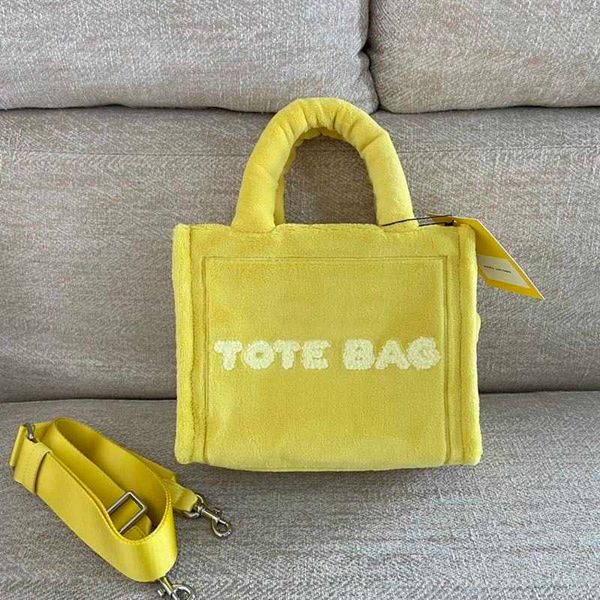 designer tote handbag women purse handbag towel hair shoulder bags quality handbag tote bag letter shopping bags 221226
designer tote handbag women purse handbag towel hair shoulder bags quality handbag tote bag letter shopping bags 221226