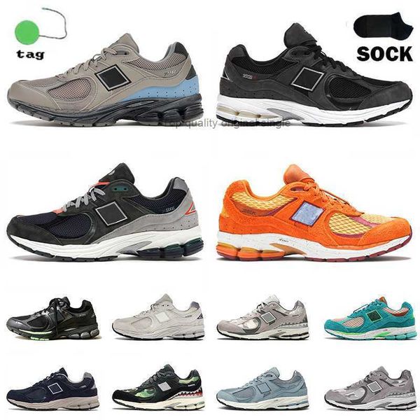 running shoes sneakers sports 36-45 with socks r 2002r dark grey protection pack phantom sea salt rain cloud white black mens
running shoes sneakers sports 36-45 with socks r 2002r dark grey protection pack phantom sea salt rain cloud white black mens