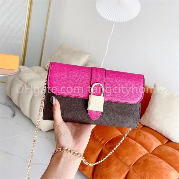 womens lock cross body bag designer messsenger bag with metal chain strap patchwork handbag one shoulder envelope clutch
womens lock cross body bag designer messsenger bag with metal chain strap patchwork handbag one shoulder envelope clutch