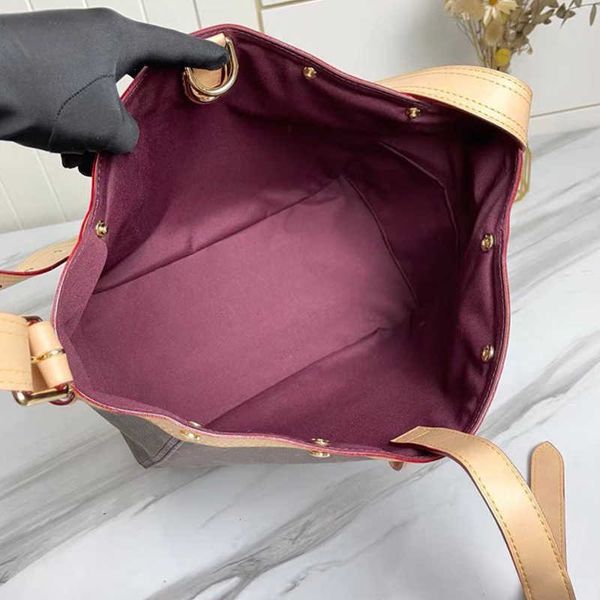 designer luxury women the tote bag fashion versatile handbags shoulder crossbody bags purse tories totes large capacity saddle wallets 7a sm
designer luxury women the tote bag fashion versatile handbags shoulder crossbody bags purse tories totes large capacity saddle wallets 7a sm