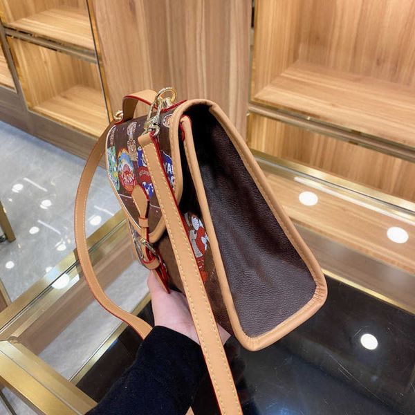 designer luxury women the tote bag fashion versatile handbags shoulder crossbody bags purse tories totes large capacity saddle wallets 7a 8h
designer luxury women the tote bag fashion versatile handbags shoulder crossbody bags purse tories totes large capacity saddle wallets 7a 8h