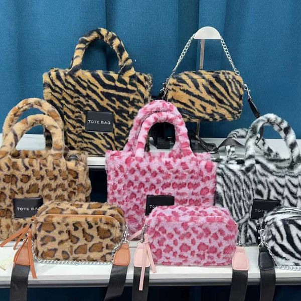 designer luxury women bag marcjacobs handbag marc inclined shoulder bags jacobs purses totes large capacity saddle wallet 5a vvpw
designer luxury women bag marcjacobs handbag marc inclined shoulder bags jacobs purses totes large capacity saddle wallet 5a vvpw
