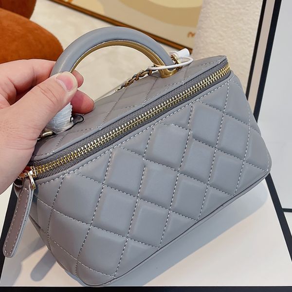 cosmetic bags handbag totes little gold ball mini box bags pouch pearl 18cm chain snake grain diamond lattice elegant womens shoulder design
cosmetic bags handbag totes little gold ball mini box bags pouch pearl 18cm chain snake grain diamond lattice elegant womens shoulder design