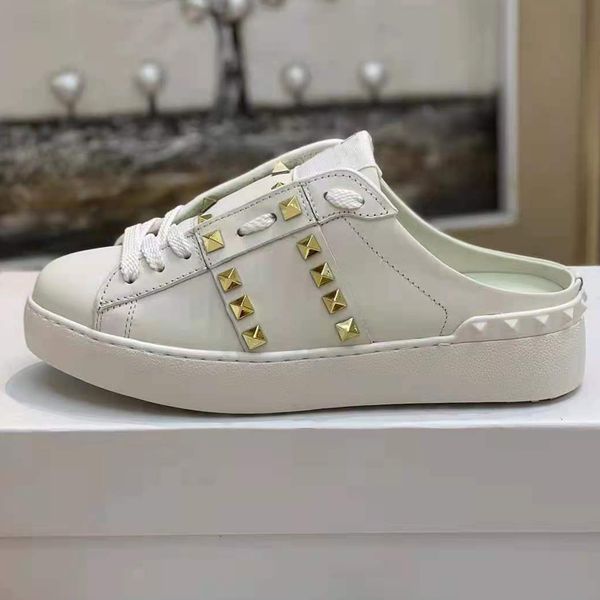 dress shoes breathable men women comfortable studs white black fashion casual leather low outdoor sports
dress shoes breathable men women comfortable studs white black fashion casual leather low outdoor sports