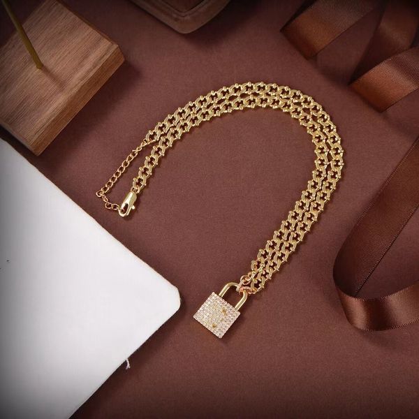 fashion pendant necklace copper with 18k gold plated alphabet b designer locket key charm short chain choker for women jewelry with box, Silver
fashion pendant necklace copper with 18k gold plated alphabet b designer locket key charm short chain choker for women jewelry with box, Silver