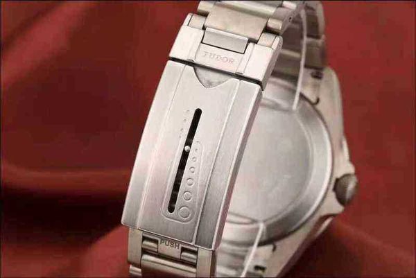 titanium tudors pelagos 25600 zf watch fashion watches mens montre movement luxury designer watch fashion women's men's tudors 0a5, Slivery;golden
titanium tudors pelagos 25600 zf watch fashion watches mens montre movement luxury designer watch fashion women's men's tudors 0a5, Slivery;golden