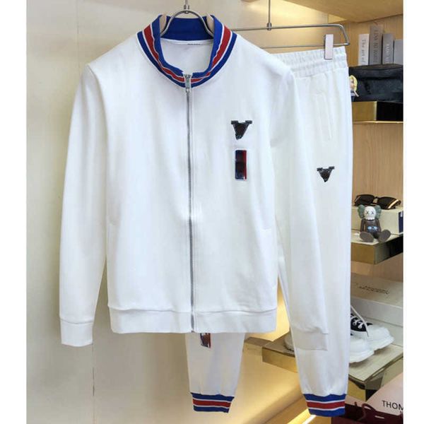 luxury mens tracksuit v designer jacket pants two-piece embroidered zipper coat pants men women sports suit, Gray
luxury mens tracksuit v designer jacket pants two-piece embroidered zipper coat pants men women sports suit, Gray