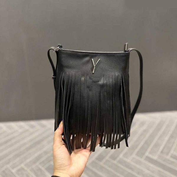 totes ybag luxurys handbag tassel tote bag leather womens designer bags logo ring buckle designers cross body handbag chain shoulder strap c 
totes ybag luxurys handbag tassel tote bag leather womens designer bags logo ring buckle designers cross body handbag chain shoulder strap c