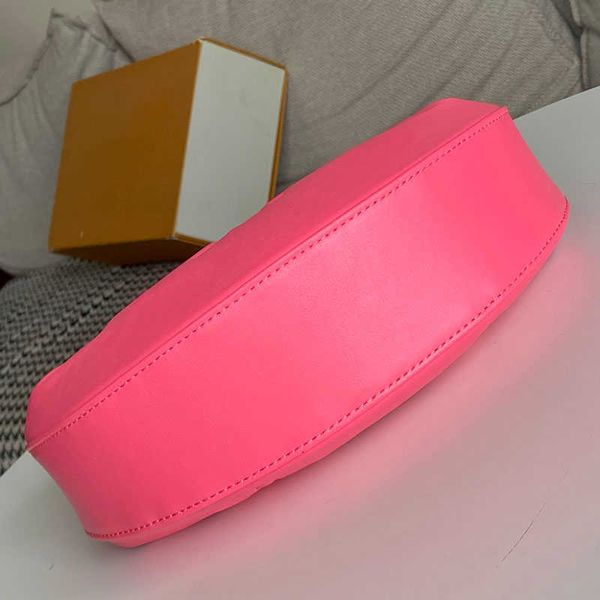 designer luxury women the tote bag fashion versatile handbags shoulder crossbody bags purse tories totes large capacity saddle wallets 7a 94
designer luxury women the tote bag fashion versatile handbags shoulder crossbody bags purse tories totes large capacity saddle wallets 7a 94