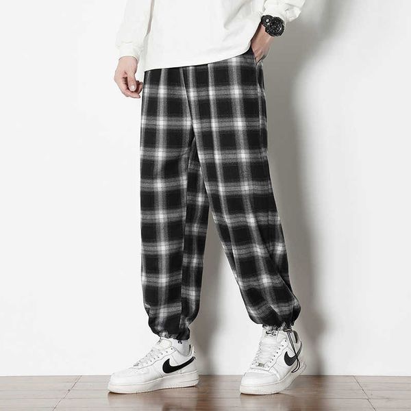 casual pants men's plaid spring and autumn leggings 2022 new winter black and white checkerboard style
casual pants men's plaid spring and autumn leggings 2022 new winter black and white checkerboard style
