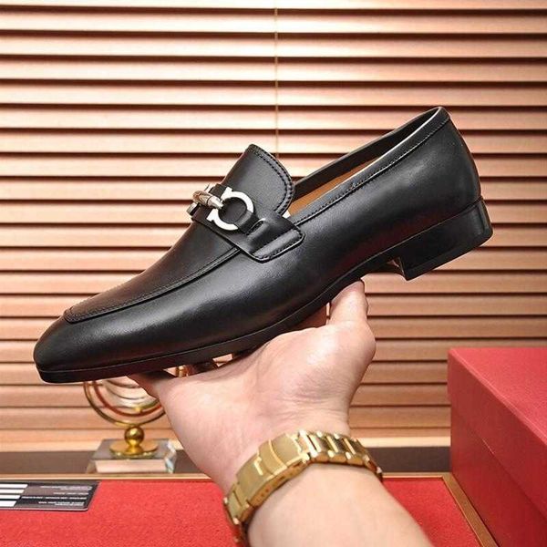hiking footwear formal dress gentle designers men black genuine leather shoes pointed toe mens business oxfords casual kjl002
hiking footwear formal dress gentle designers men black genuine leather shoes pointed toe mens business oxfords casual kjl002