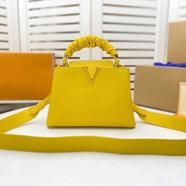 designer luxury women the tote bag fashion versatile handbags shoulder crossbody bags purse tories totes large capacity saddle wallets 7a 9b
designer luxury women the tote bag fashion versatile handbags shoulder crossbody bags purse tories totes large capacity saddle wallets 7a 9b