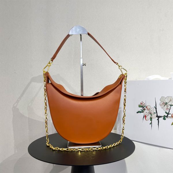 shell denim tote bag chain axillary bag of semilunar women handbag half month genuine leather letter print hasp open smooth surface shoulder
shell denim tote bag chain axillary bag of semilunar women handbag half month genuine leather letter print hasp open smooth surface shoulder