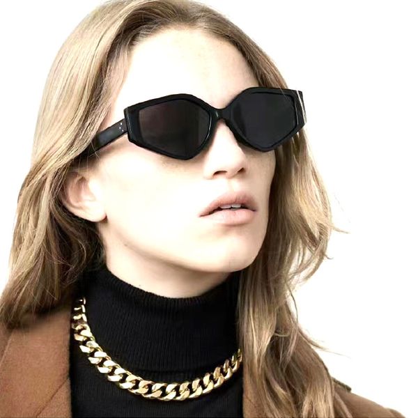 sunglasses for women and men summer cl4229c style uv400 proofed retro full frame glasses with frame, White;black
sunglasses for women and men summer cl4229c style uv400 proofed retro full frame glasses with frame, White;black