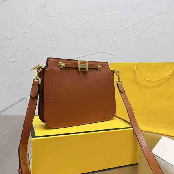 shoulder bags women handbag designer handbags tote clutch women printing leather crossbody female purses business square bags 220307
shoulder bags women handbag designer handbags tote clutch women printing leather crossbody female purses business square bags 220307