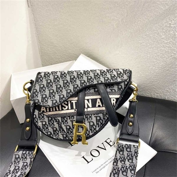 designer bags women's pistol one straddle handbag ap45