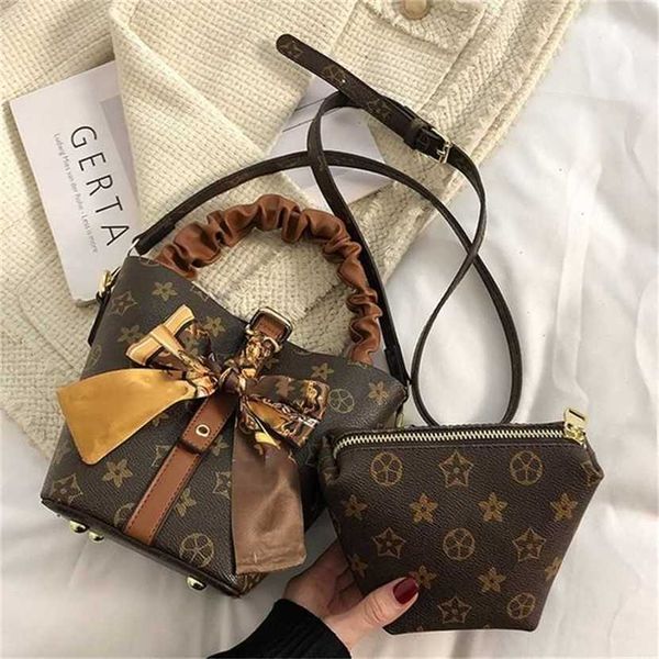 60% off 2023 designer bag quality children's and mother's high sense women's foreign style handbag versatile net red one buck
60% off 2023 designer bag quality children's and mother's high sense women's foreign style handbag versatile net red one buck