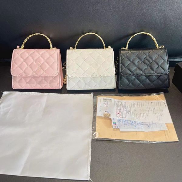 coin purses wallets fashion women designer cosmetic bags organizer famous makeup bag travel pouch make up ladies cluch purses organizador to, Red;black
coin purses wallets fashion women designer cosmetic bags organizer famous makeup bag travel pouch make up ladies cluch purses organizador to, Red;black