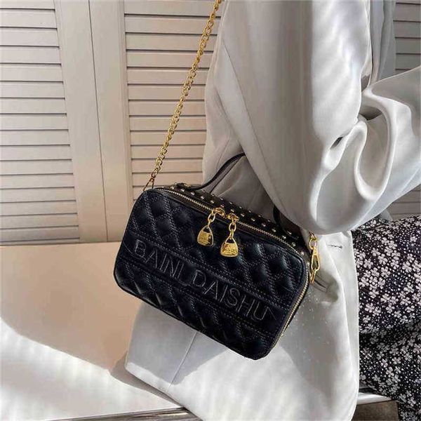 handbags outlet high handbag women's 2022 new rivet small square bag versatile messenger bag
handbags outlet high handbag women's 2022 new rivet small square bag versatile messenger bag