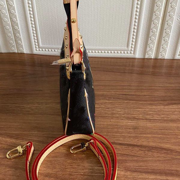 designer luxury women the tote bag fashion versatile handbags shoulder crossbody bags purse tories totes large capacity saddle wallets 7a 7u
designer luxury women the tote bag fashion versatile handbags shoulder crossbody bags purse tories totes large capacity saddle wallets 7a 7u