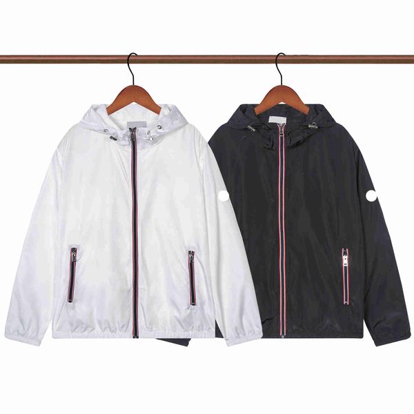 designer men's jackets street brand embroidered badges women's jackets casual sports hooded trench coats all labeled, Black;brown
designer men's jackets street brand embroidered badges women's jackets casual sports hooded trench coats all labeled, Black;brown