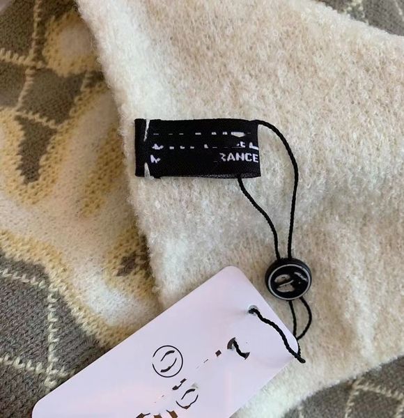 50 new luxury v scarf cashmere thick shawl women long winter wram pashmina wraps hijab with tassel bufanda foulard 2022, Blue;gray
50 new luxury v scarf cashmere thick shawl women long winter wram pashmina wraps hijab with tassel bufanda foulard 2022, Blue;gray