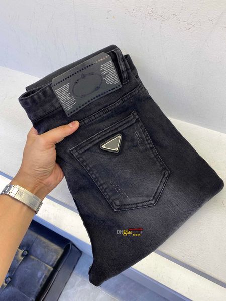 23new designer jeans for fall and winter are stylish comfortable slightly elastic slim-fit luxurious high-quality mens handsome jeans, Blue
23new designer jeans for fall and winter are stylish comfortable slightly elastic slim-fit luxurious high-quality mens handsome jeans, Blue