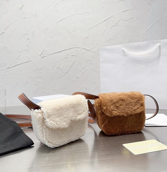 designer flip shoulder bags womens pure color plush envelope bag fashion mini messenger bag handbag luxury lamb wool handbags change purse
designer flip shoulder bags womens pure color plush envelope bag fashion mini messenger bag handbag luxury lamb wool handbags change purse