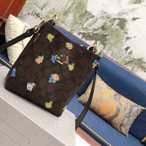 designer luxury women bag coch handbag fashion inclined shoulder bags cc versatile purses cochs totes large capacity saddle coal wallet 5asa
designer luxury women bag coch handbag fashion inclined shoulder bags cc versatile purses cochs totes large capacity saddle coal wallet 5asa