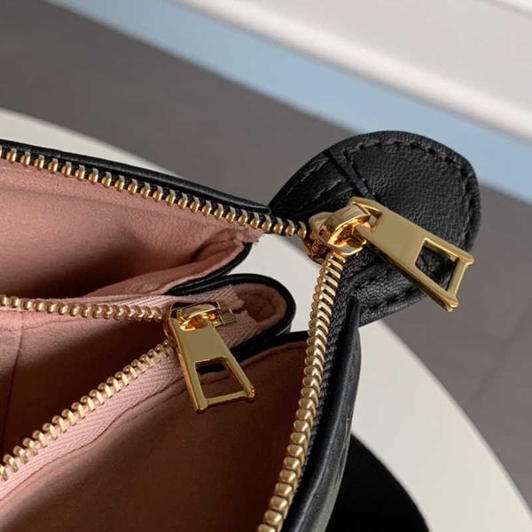 designer luxury women the tote bag fashion versatile handbags shoulder crossbody bags purse tories totes large capacity saddle wallets 7a xk
designer luxury women the tote bag fashion versatile handbags shoulder crossbody bags purse tories totes large capacity saddle wallets 7a xk