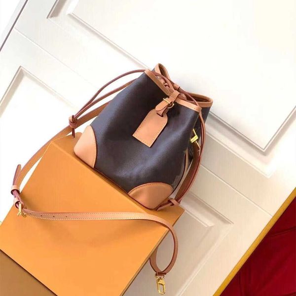 lvs designer handbags louiss tote bag luxuries designers women crossbody handbag shoulder totes bags purses wallet c30b
lvs designer handbags louiss tote bag luxuries designers women crossbody handbag shoulder totes bags purses wallet c30b