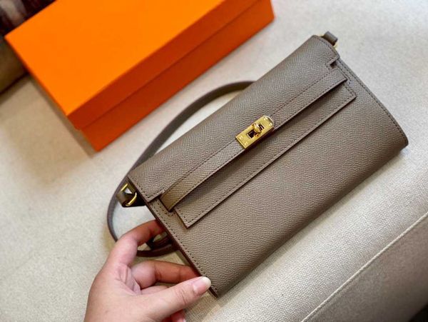 designer brand totes shoulder 5a designers handbag set women bag crossbody purse messenger real leather wallet more colour
designer brand totes shoulder 5a designers handbag set women bag crossbody purse messenger real leather wallet more colour