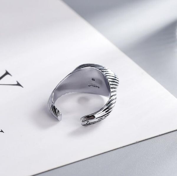 fashion 925 sterling silver twist ring designer couple personality retro letter man and woman ring luxury jewelry supply with box
fashion 925 sterling silver twist ring designer couple personality retro letter man and woman ring luxury jewelry supply with box