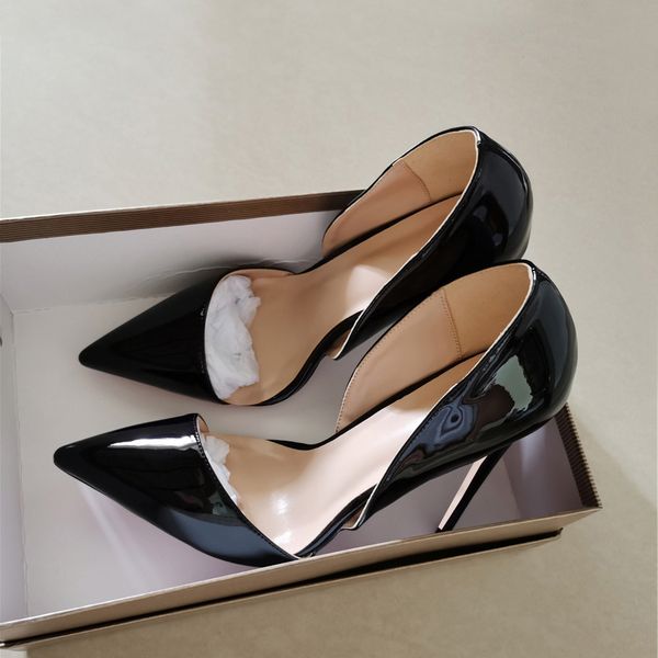 lady glossy black classic shoes new cut-outs red bottoms 8cm 10cm 12cm high thin heels plus size 34-45 pointed toe office concise cozy pumps
lady glossy black classic shoes new cut-outs red bottoms 8cm 10cm 12cm high thin heels plus size 34-45 pointed toe office concise cozy pumps