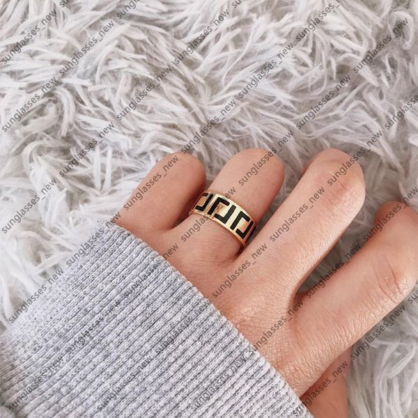 designer rings women men letter band ring fashion accessories jewelry couple lover gold rings, Silver
designer rings women men letter band ring fashion accessories jewelry couple lover gold rings, Silver